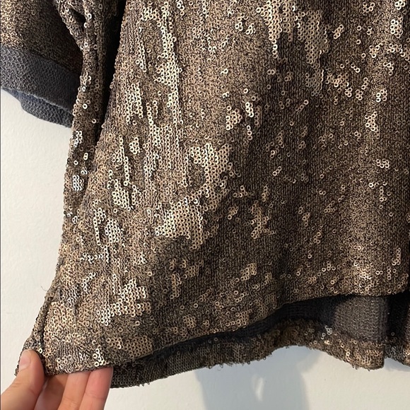 Deletta Women's Gold Sequin Top from Anthropologie - Picture 5 of 10